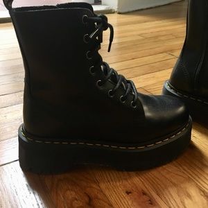 Dr. Martens Jadon Boots